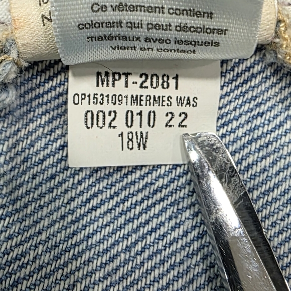 Urban Outfitters BDG Jeans 18W High Rise Wide Leg Raw Hem Light Wash 100% Cotton - Picture 8 of 12